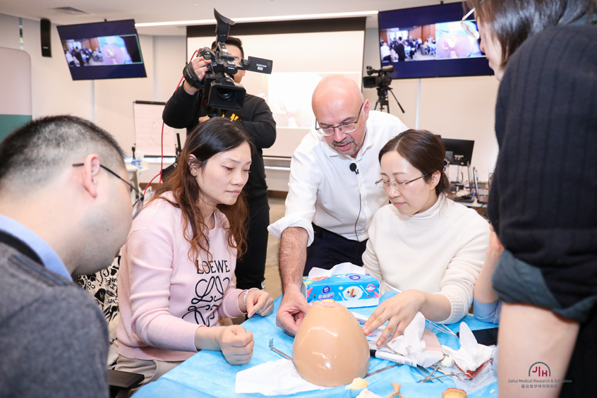 嘉会乳腺外科Tibor Kovacs获颁复旦肿瘤医院"名誉教授"|暨中国首个ESSO课程落地上海嘉会